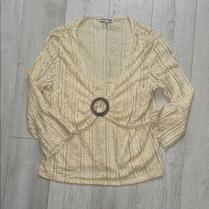 Vintage style Cream Lace Blouse with Decorative Ring